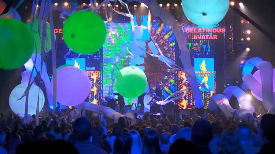 Blue Man Group Creates Ultimate Dance Party at SKyPAC