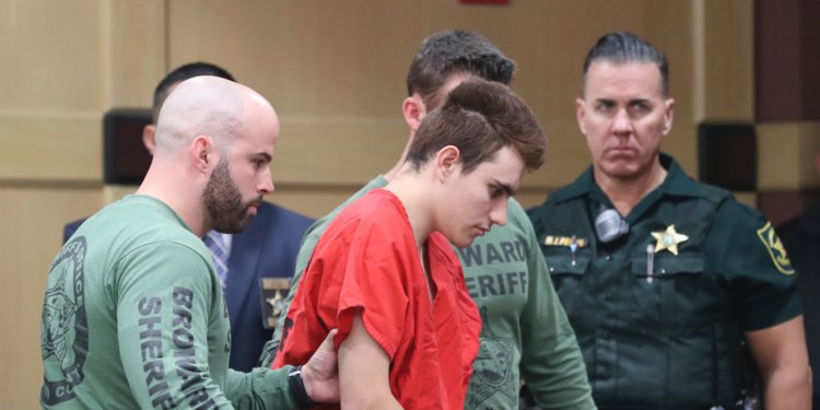 Alleged Parkland Shooter Takes a Stand Mute Plea