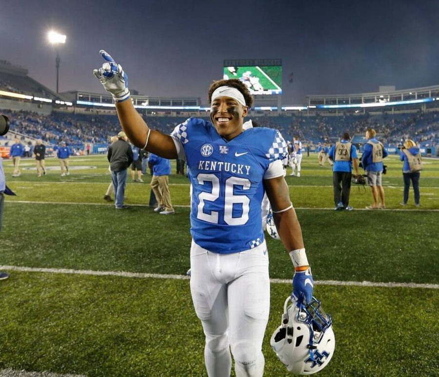 Kentucky+Football+Team+is+Ranked+for+the+First+Time+Since+2007